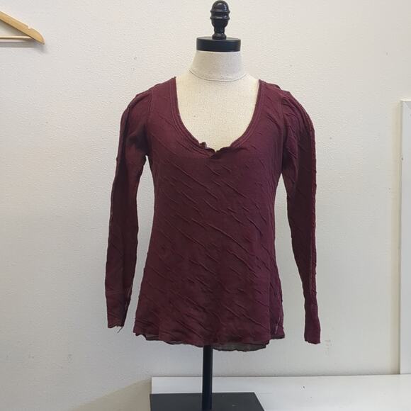 TNA Red Fitted Blouse with Long Sleeves size medium - Picture 1 of 6